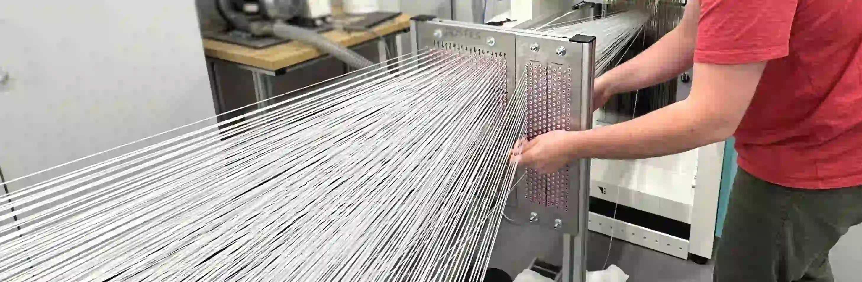 Final Advanced Materials propose le tissage à façon.